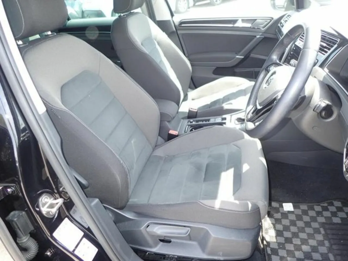 Volkswagen Golf 1.4 Highline Tech Edition - Image 2