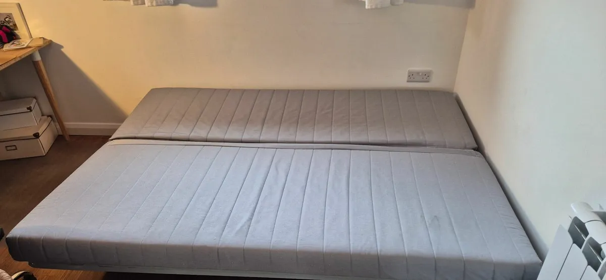 Sofa bed - Image 4