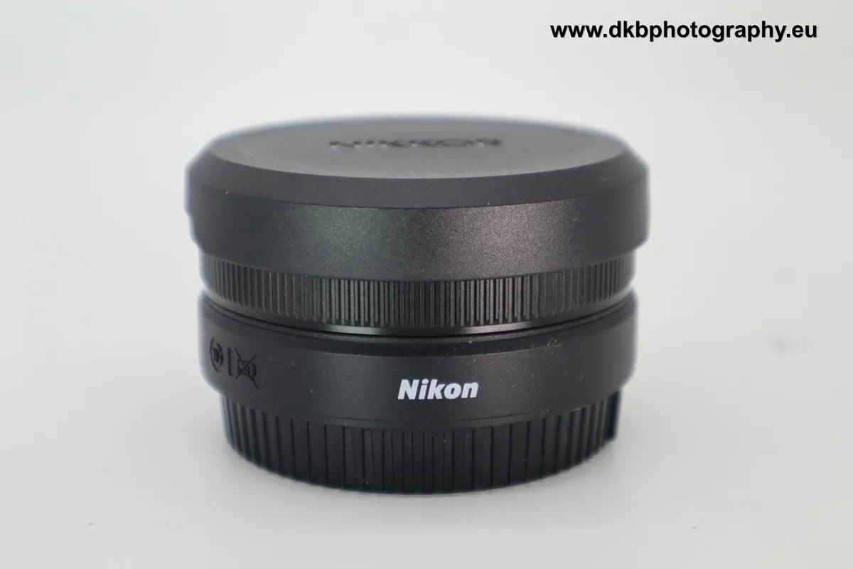 NIKON Z 26mm F2.8 LENS (Z Mount) #0559 - Image 4