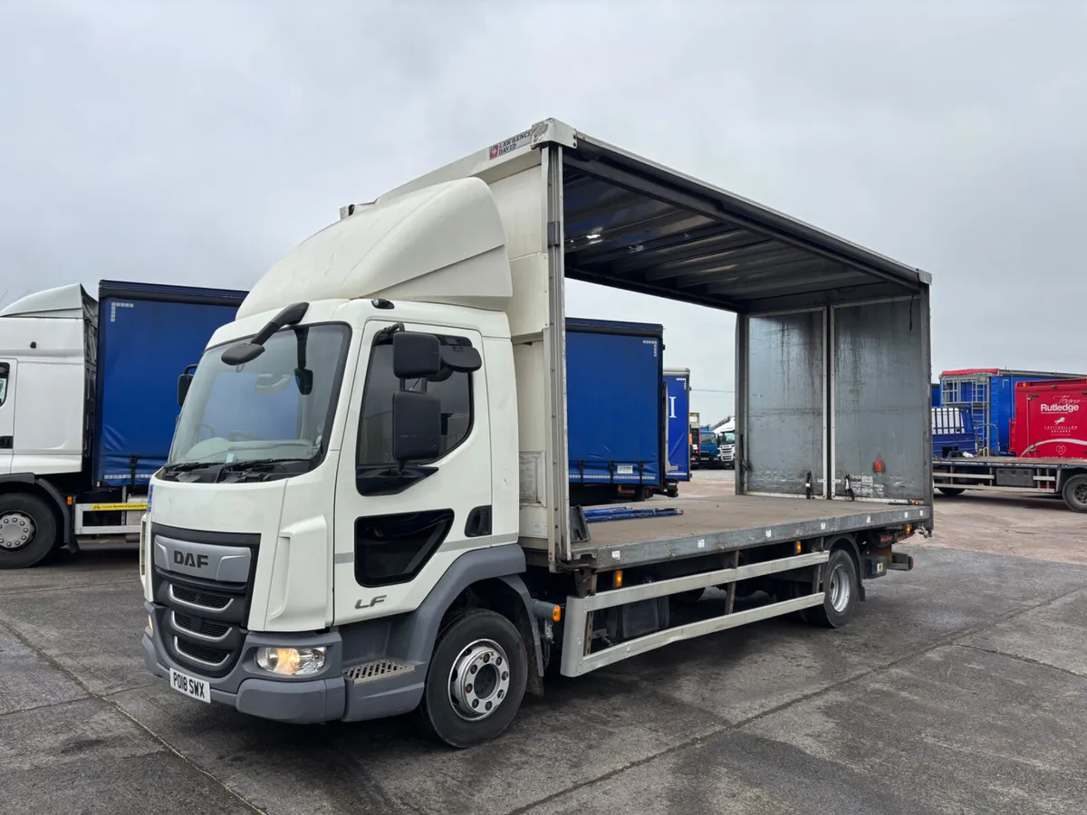 2018 DAF  LF  12 Ton 210 Engine Manual - Image 2