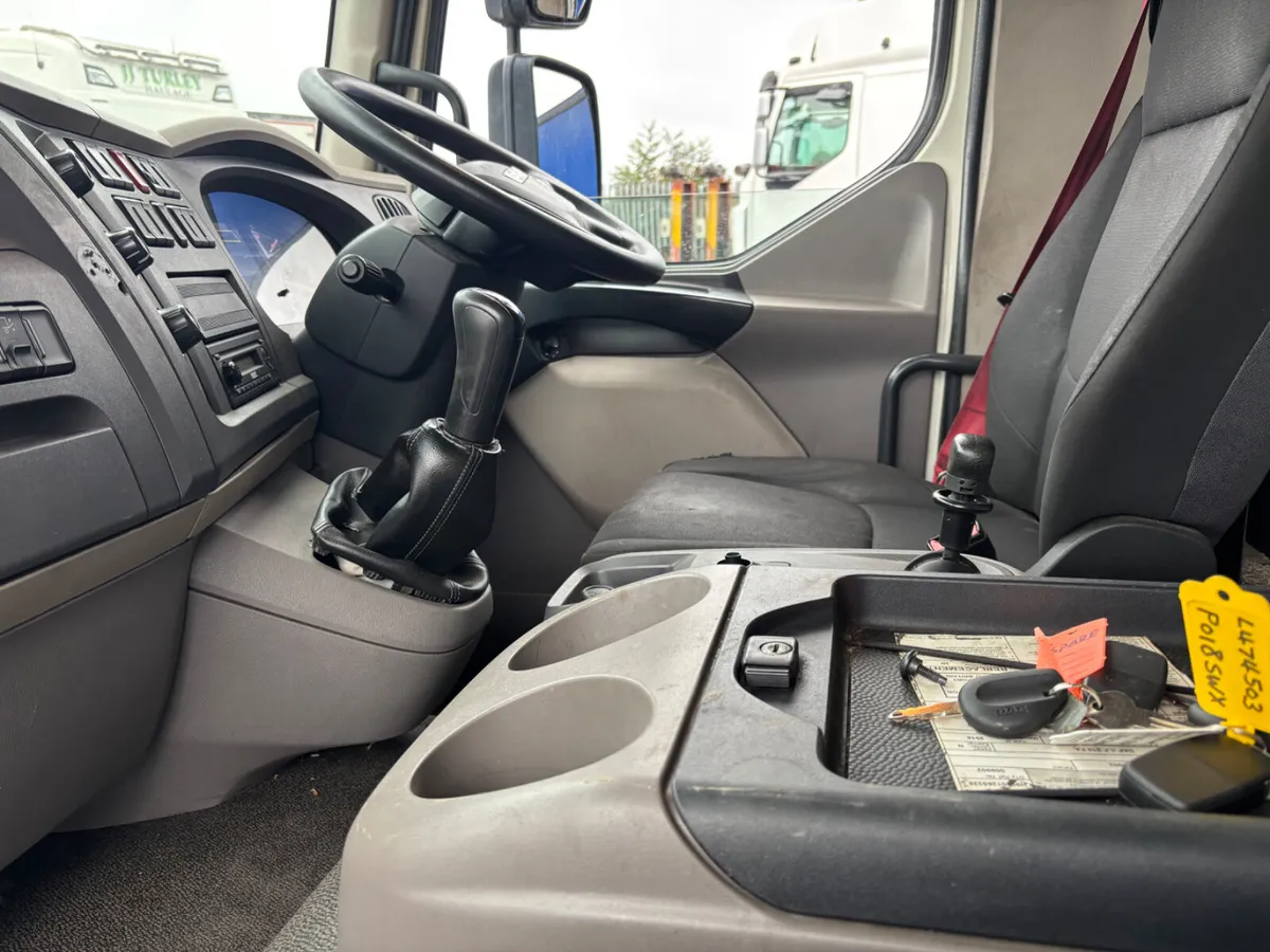 2018 DAF  LF  12 Ton 210 Engine Manual - Image 3
