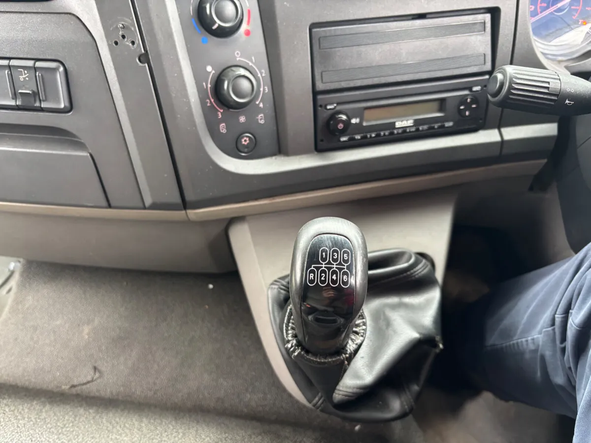 2018 DAF  LF  12 Ton 210 Engine Manual - Image 3