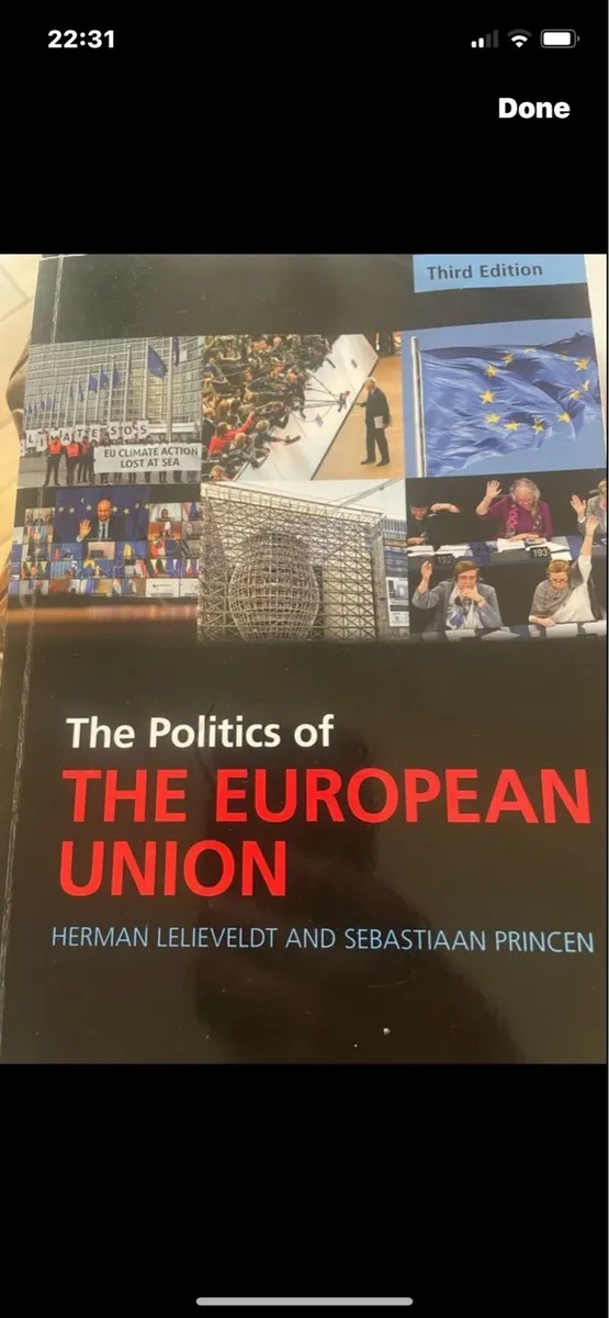Politics of the European Union college book - Image 1