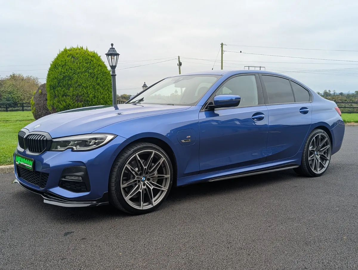 2021 BMW 330E M-SPORT - Image 2