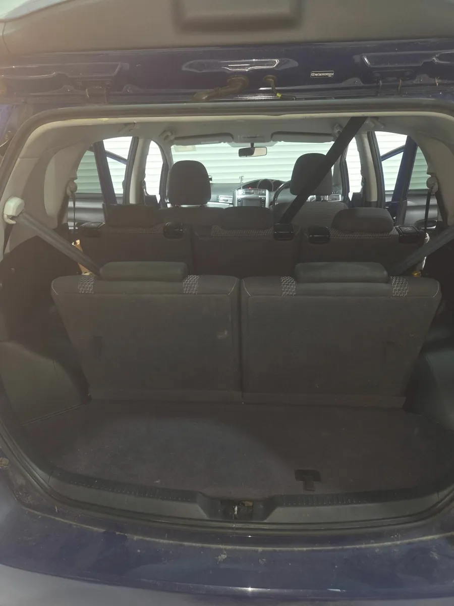 Toyota Verso 2015, 7 lugares - Image 3