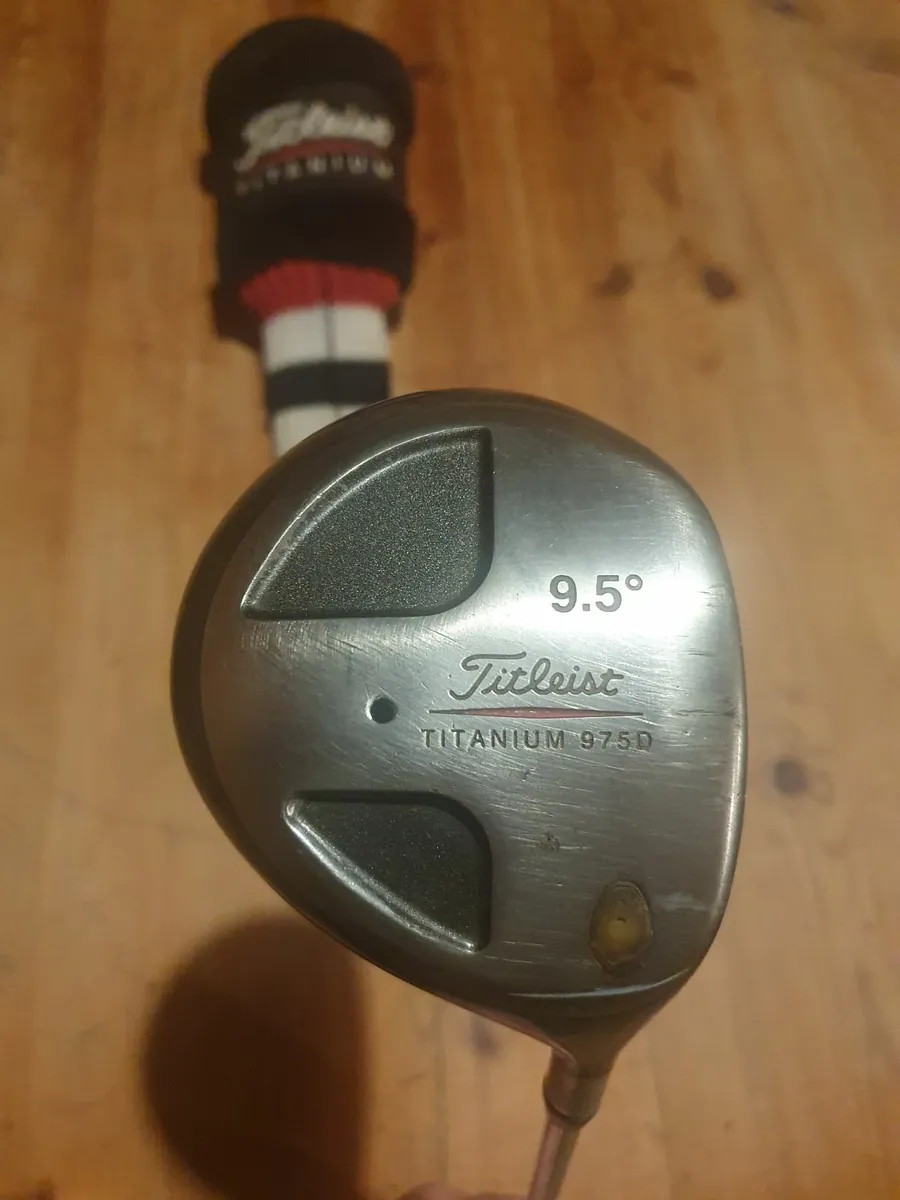 Titleist Titanium 975D Driver - Image 1