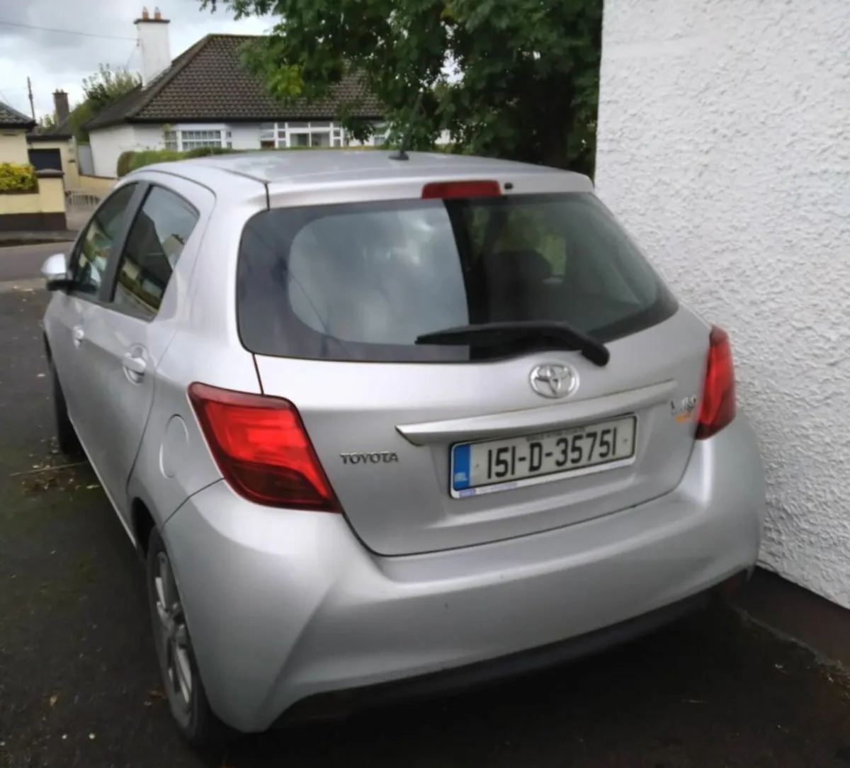 Toyota Yaris 2015 Petrol Silver - Image 1