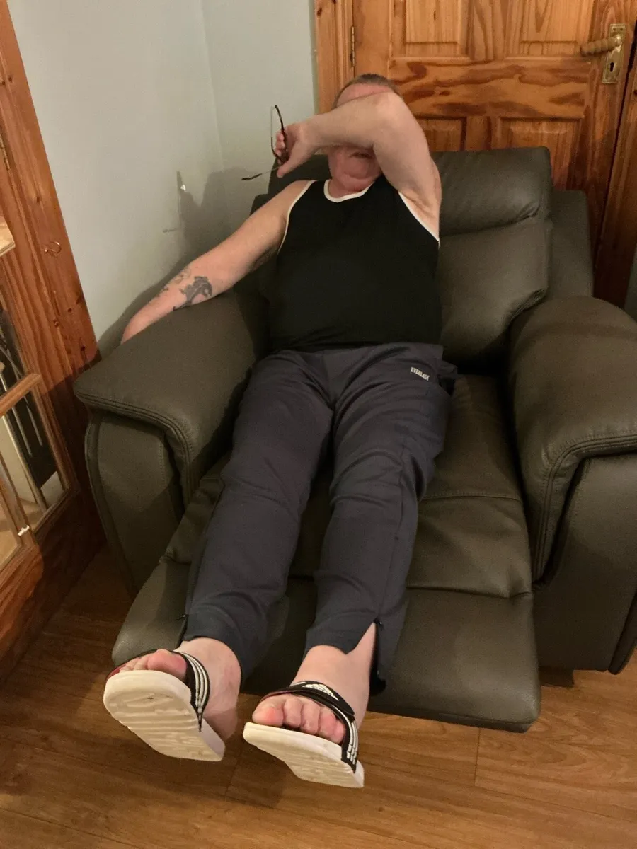Recliner armchair - Image 2