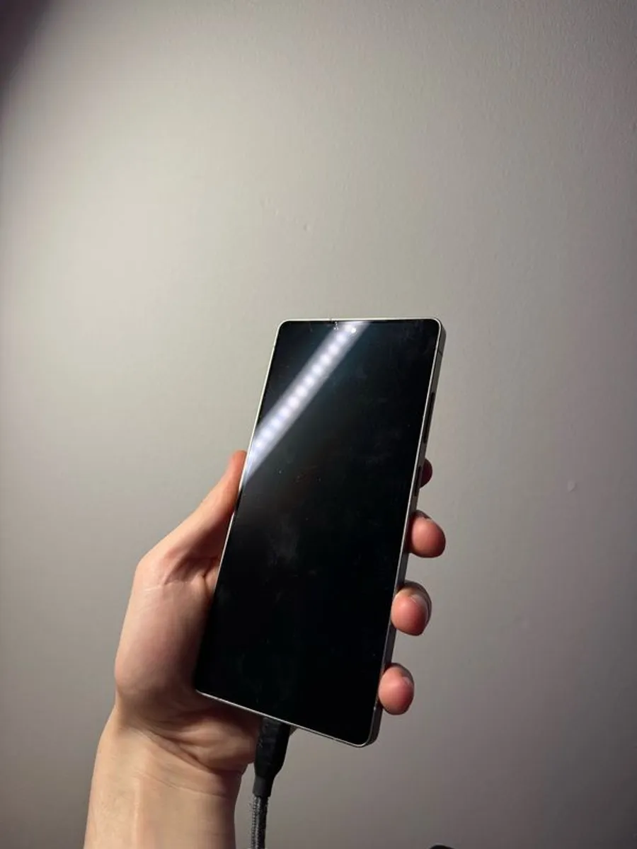 Samsung Galaxy S25 Ultra 1TB - Image 2