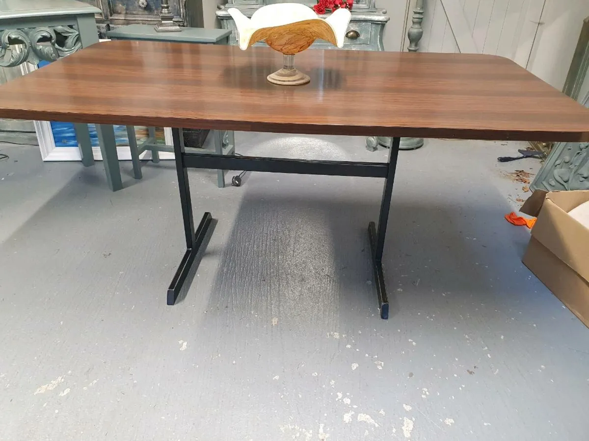 Contemporary walnut venered - Image 3