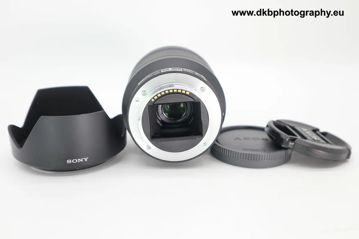 SONY FE 28-70mm F3.5-5.6 OSS LENS #0540A - Image 3