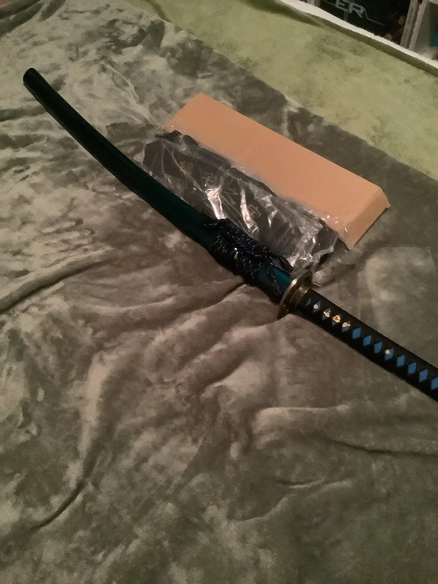 New samurai sword and stand. - Image 4