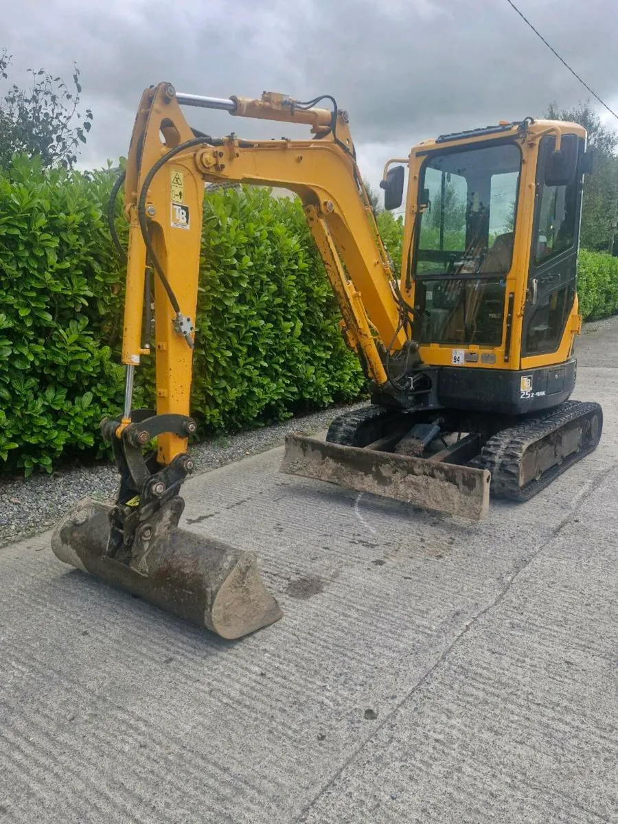 Hyundai 2.5 ton - Image 2
