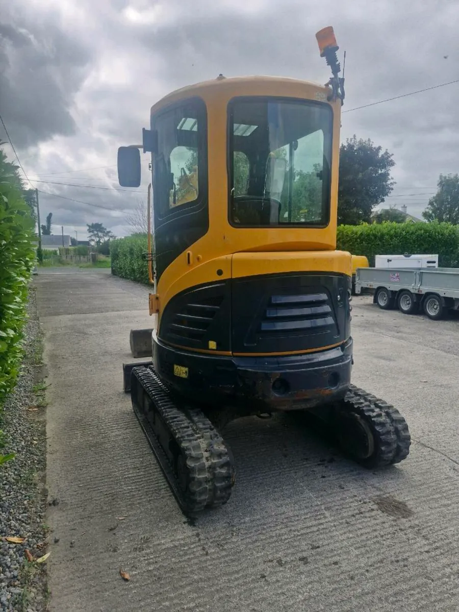 Hyundai 2.5 ton - Image 3