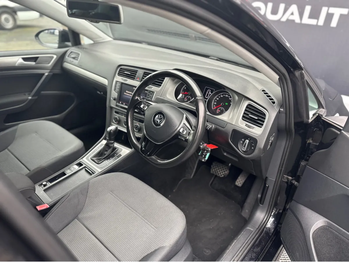 Volkswagen Golf Auto estate - Image 3