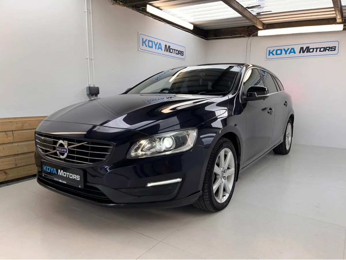 Volvo V60 2.0 D4 SE LUXURY DIESEL 190 BHP AUTO // - Image 4