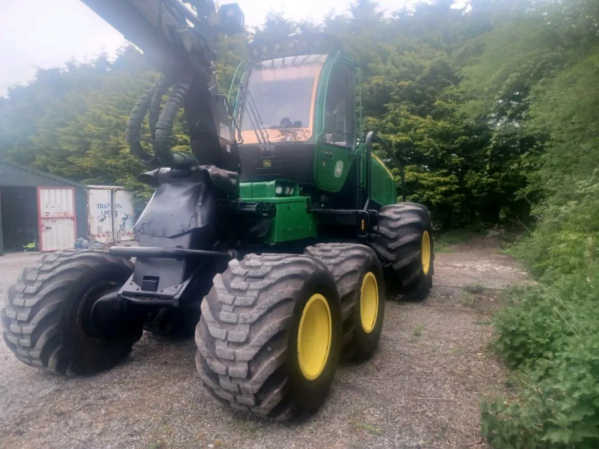 John Deere 1070e it4 - Image 1