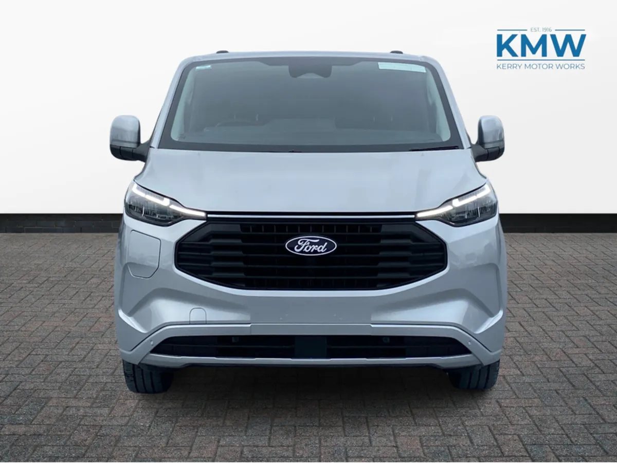 Ford Transit Custom Limited  AUTO FWD - Image 2