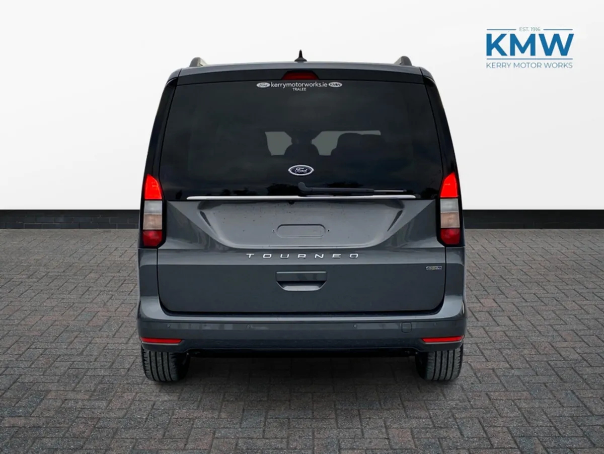 Ford Tourneo Connect  Titanium PHEV - Image 4