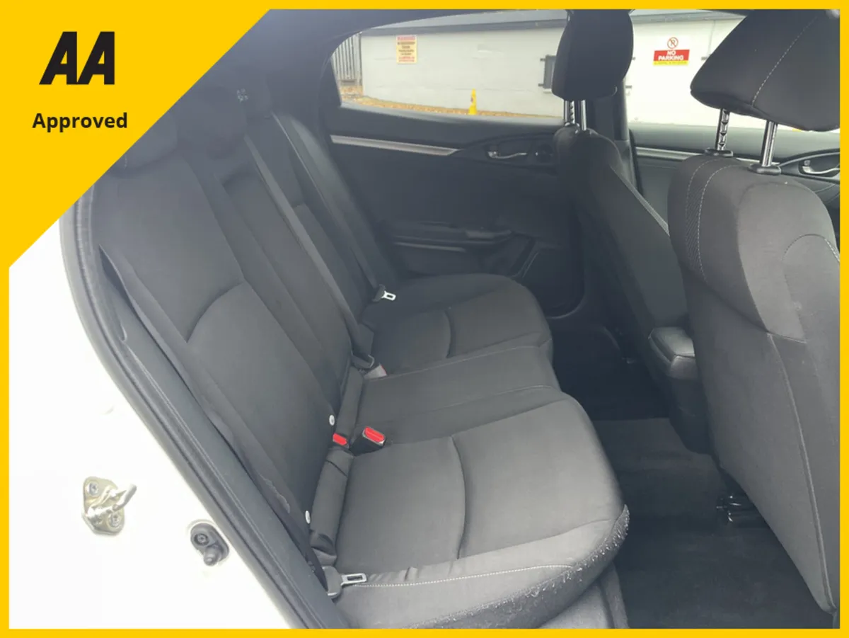 Honda Civic 1.0 VTEC SR FREE DELIVERY - Image 3