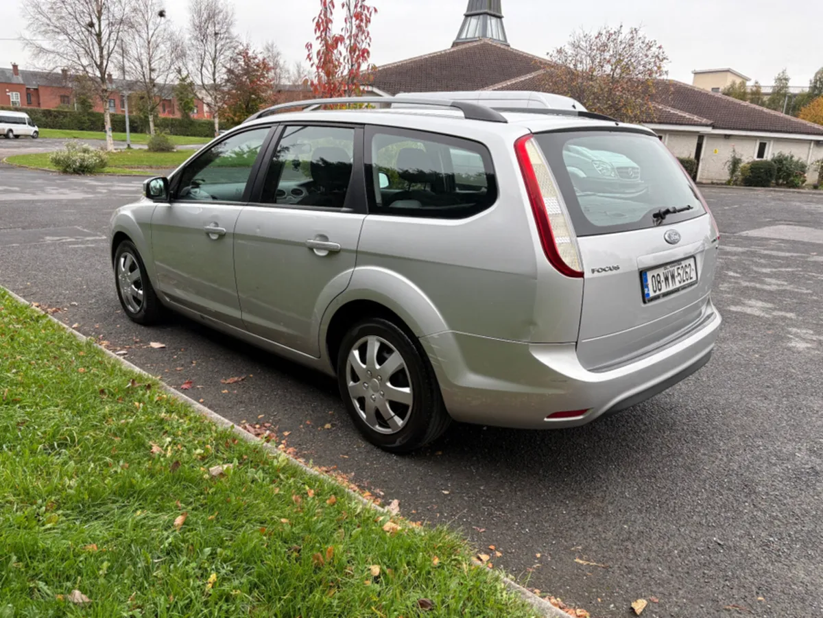 Ford Focus STYLE 1.6 100PS WAGON PET 4SPEED - Image 3