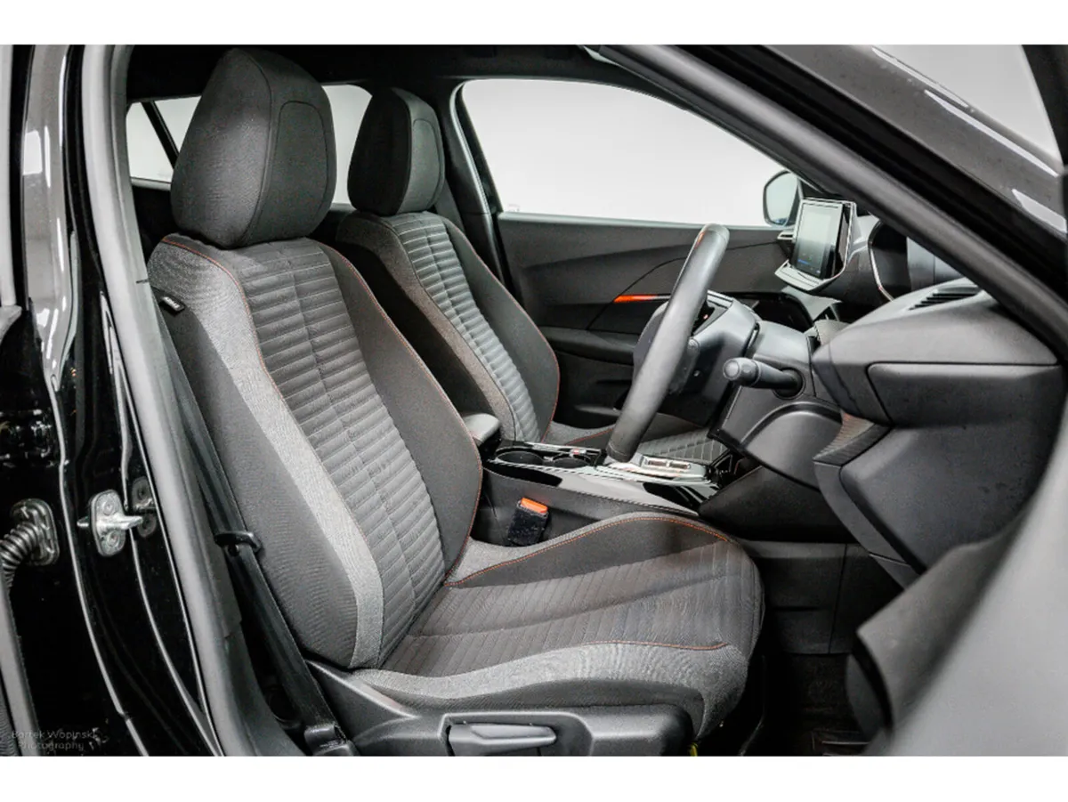 Peugeot 2008 *Low Mileage - 320km range* Active Pr - Image 3