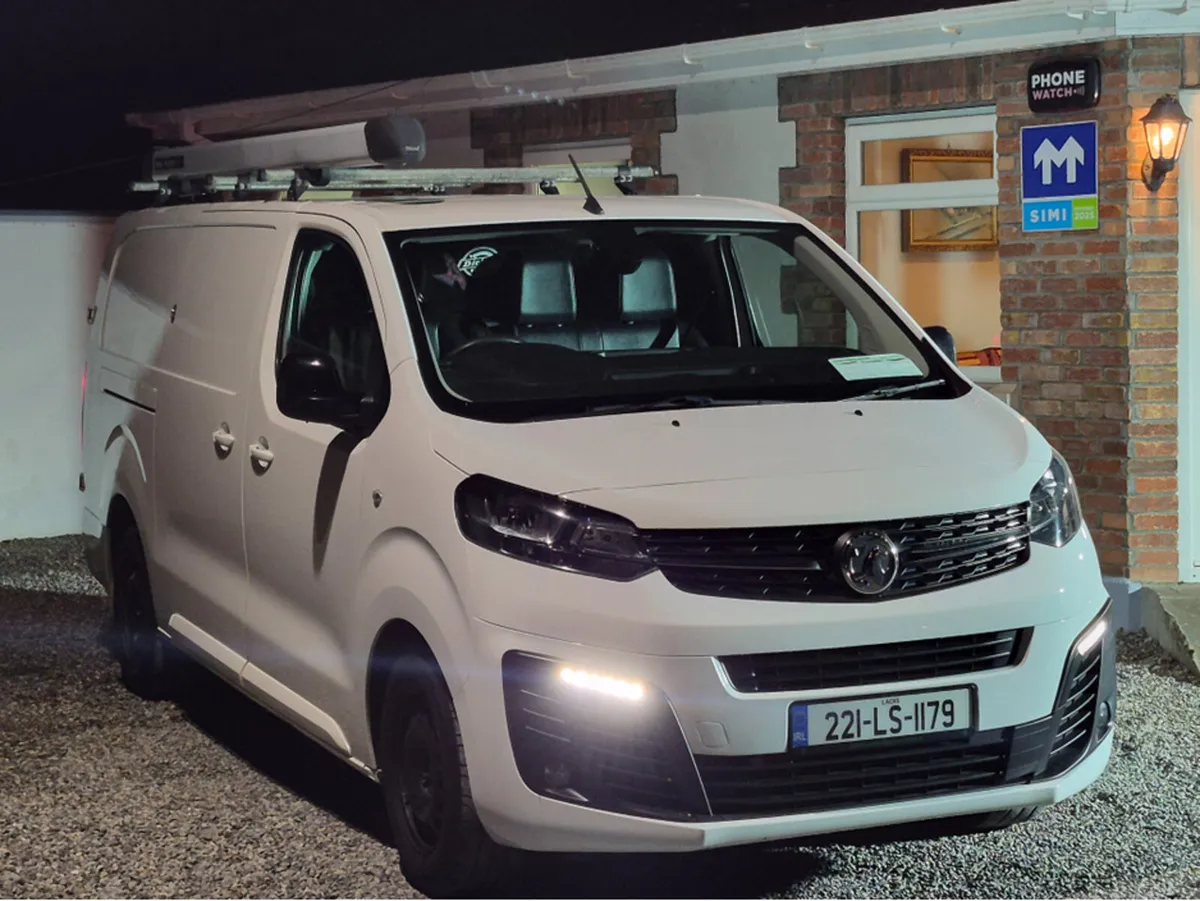 Vauxhall Vivaro Sportive Model long wheel base 1.5 - Image 1