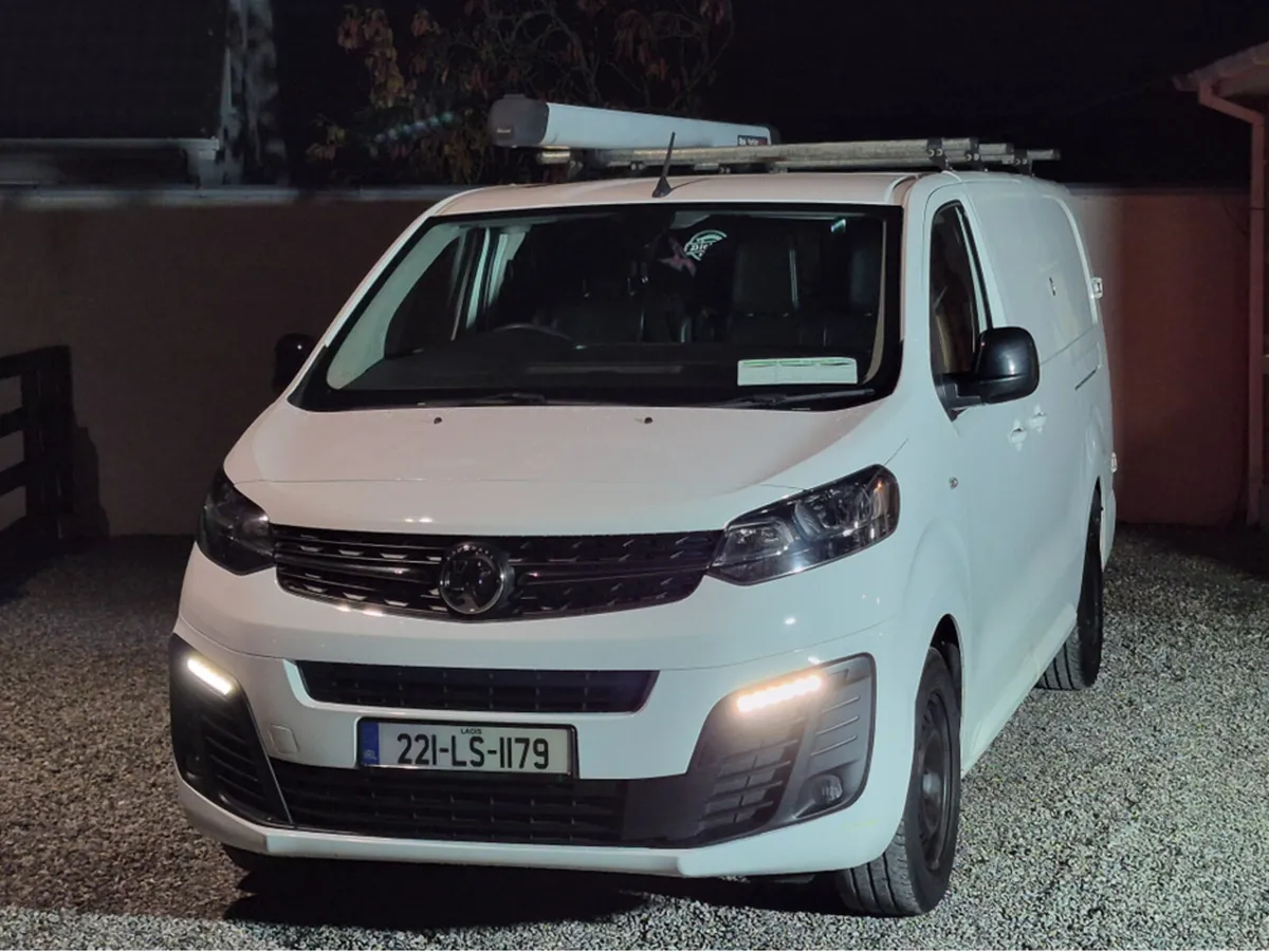 Vauxhall Vivaro Sportive Model long wheel base 1.5 - Image 2