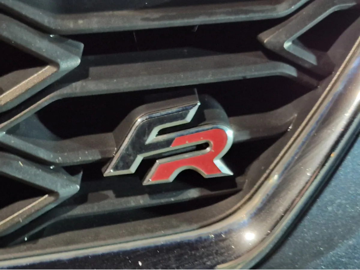 SEAT Leon FR model 1.5 Petrol 130 BHP with sports - Image 4
