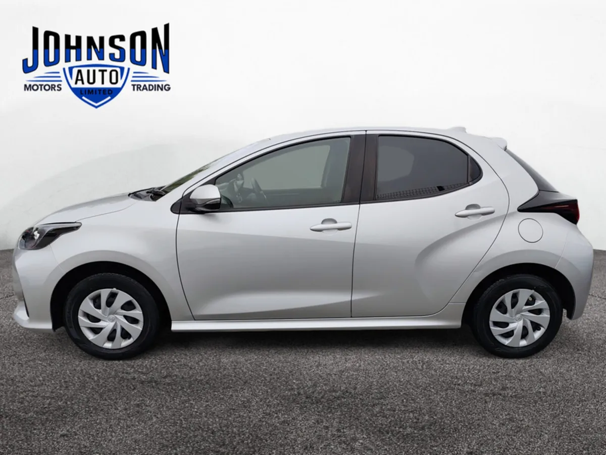 Toyota Yaris 1.5 Petrol Auto - Image 2