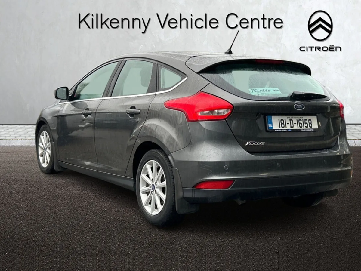 Ford Focus TITANIUM 1.5 TD 120PS AUTO - Image 2