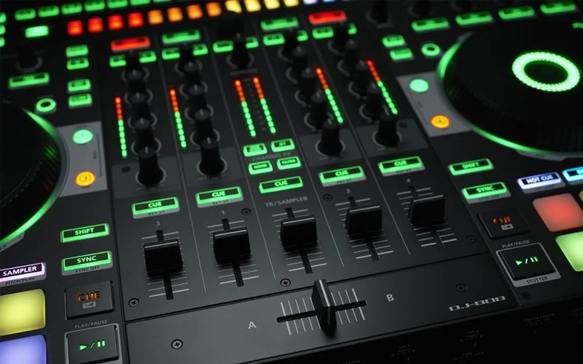 Roland DJ-808 Controller / Production Unit - Image 4