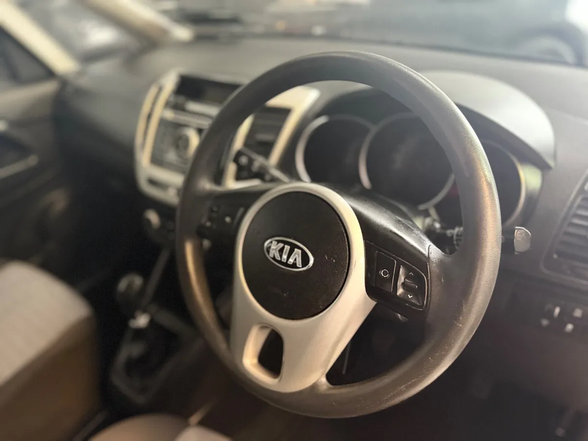 Kia Venga 2015. LX 1.4 - Image 3