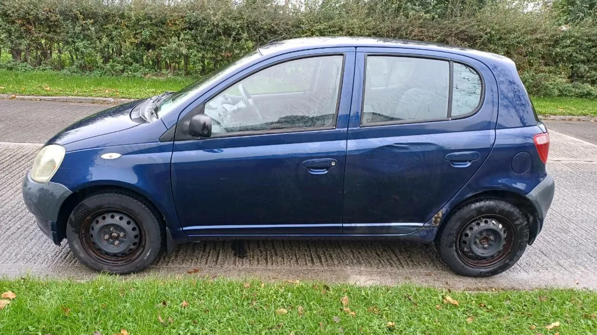 Toyota Yaris only 83000mls - Image 3