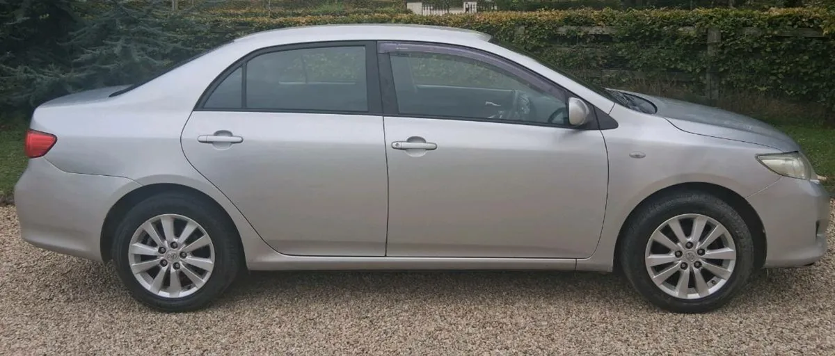 08 Corolla 1.4 207km 385 tax new NCT 01/2027 - Image 4