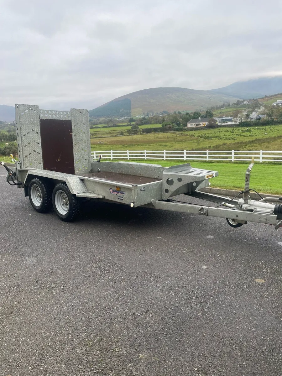 10x5.5 indespension plant trailer - Image 1