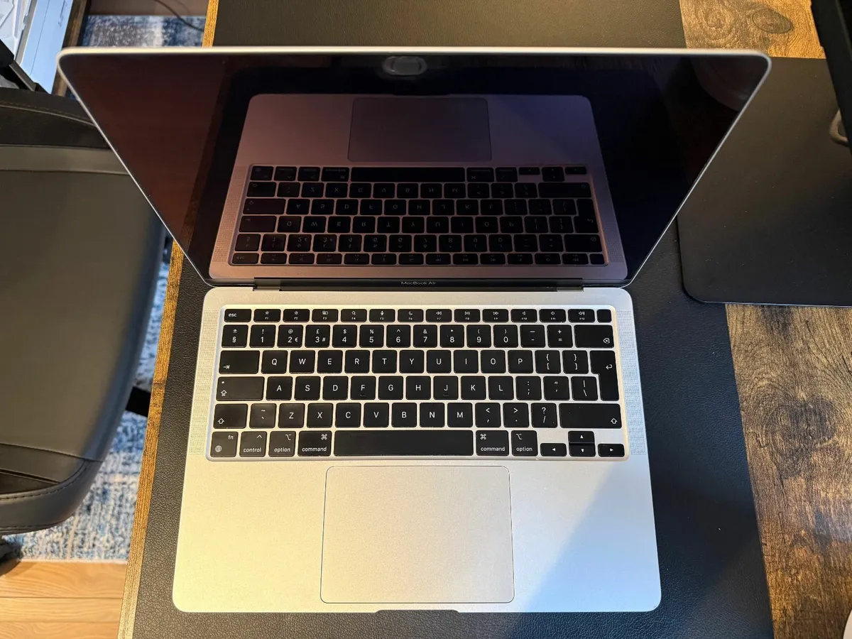 MacBook Air M1 (2020), 8GB RAM, 512GB SSD - Image 2