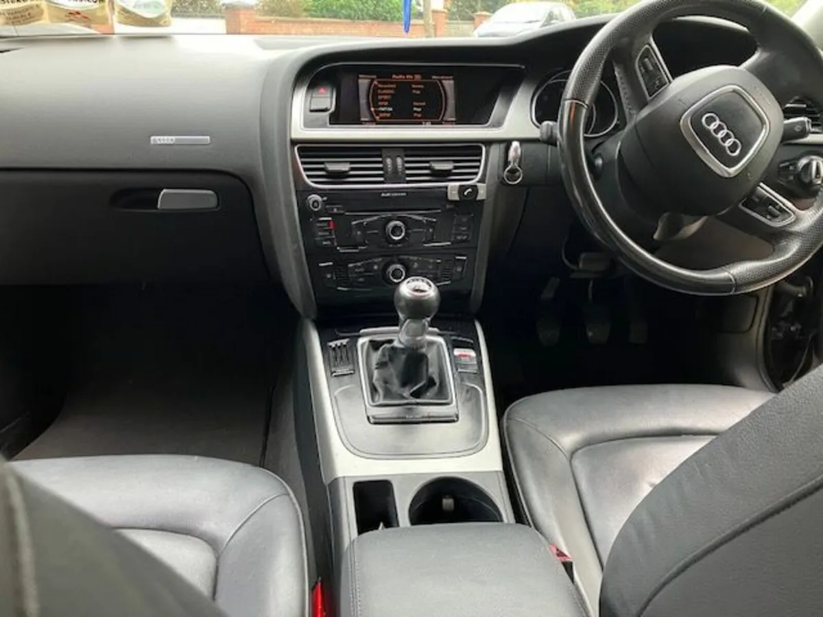 Audi A5 2010 - Image 3