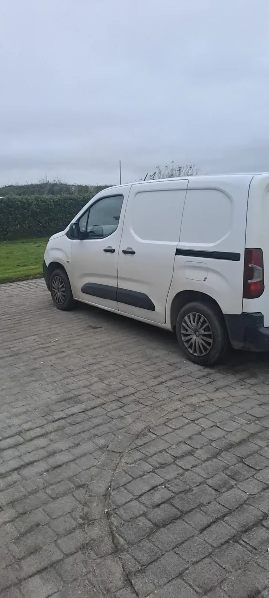 Peugeot Partner 2019 - Image 3