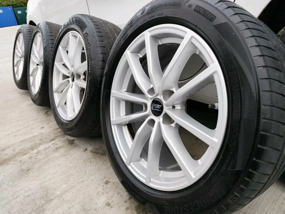 Mercedes E-class, BMW G20 alloys on premium tyres - Image 1