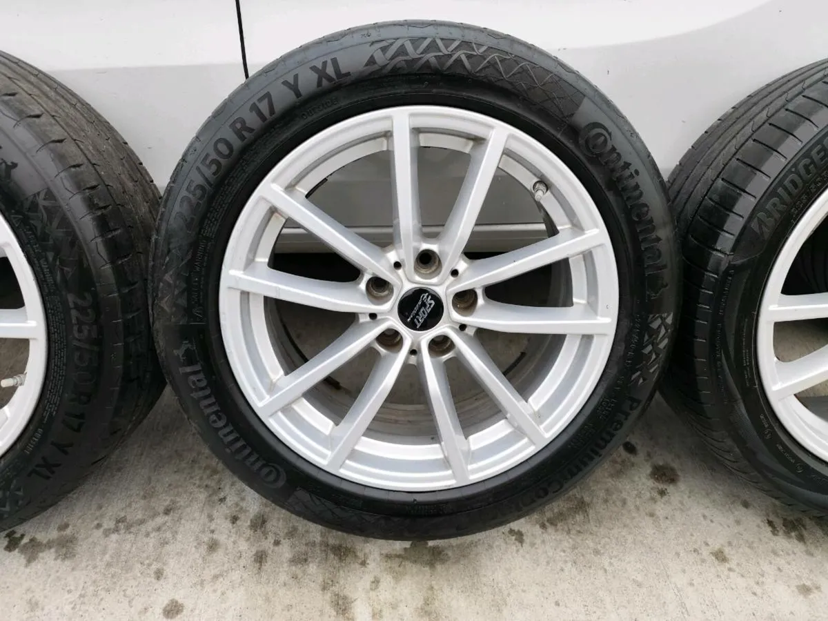 Mercedes E-class, BMW G20 alloys on premium tyres - Image 3