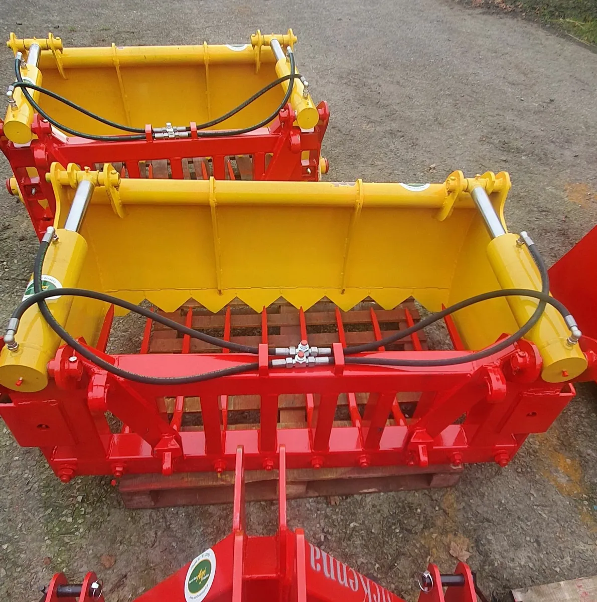 McKenna Shear Grabs - Image 2