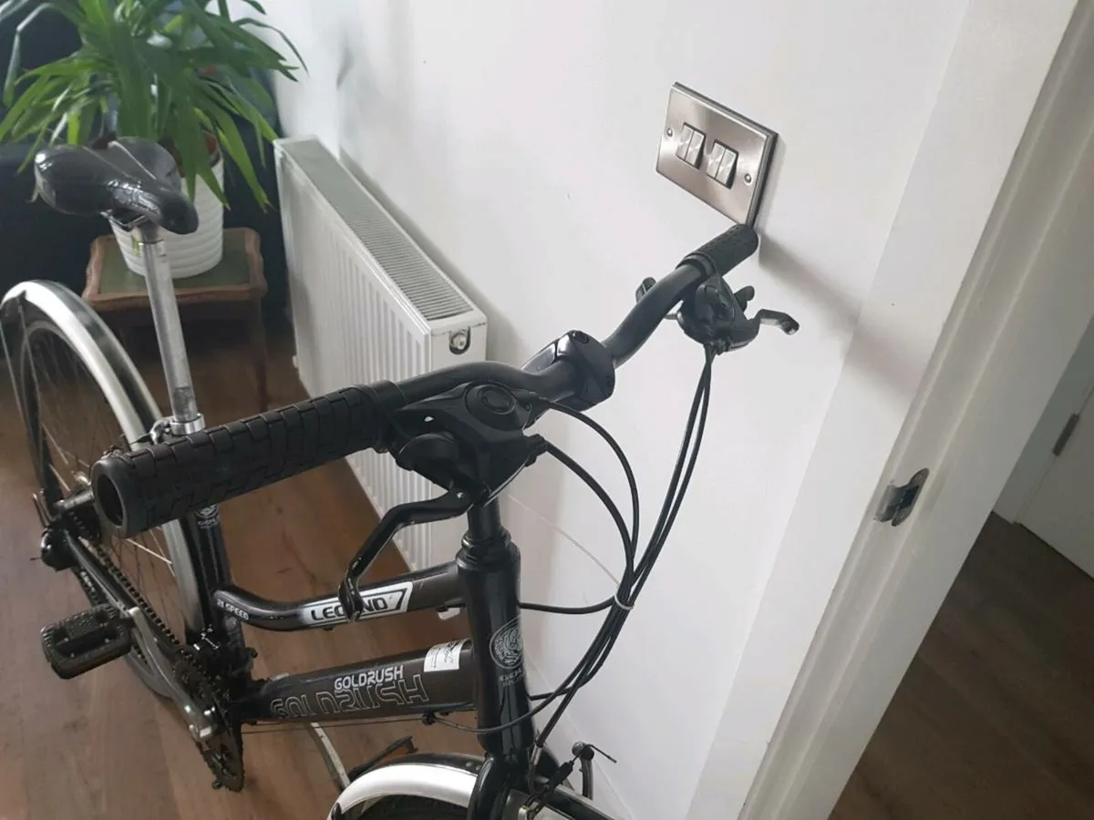 Ladies bike - Image 2