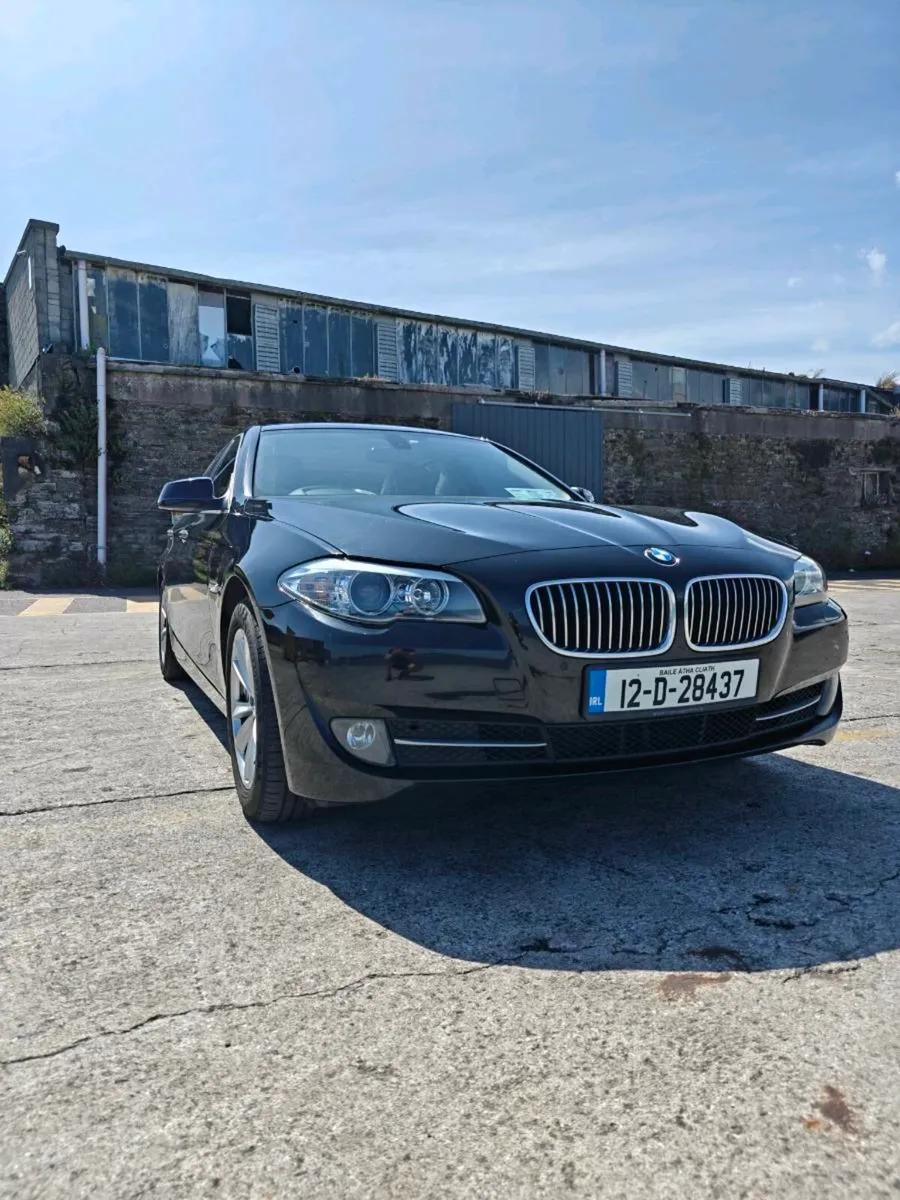 BMW 520d 2012 - Image 1