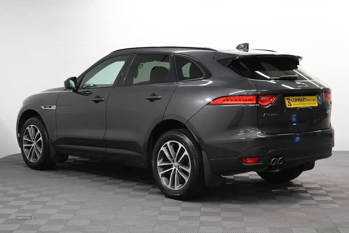 Jaguar F- PACE D180 R-sport - Image 4