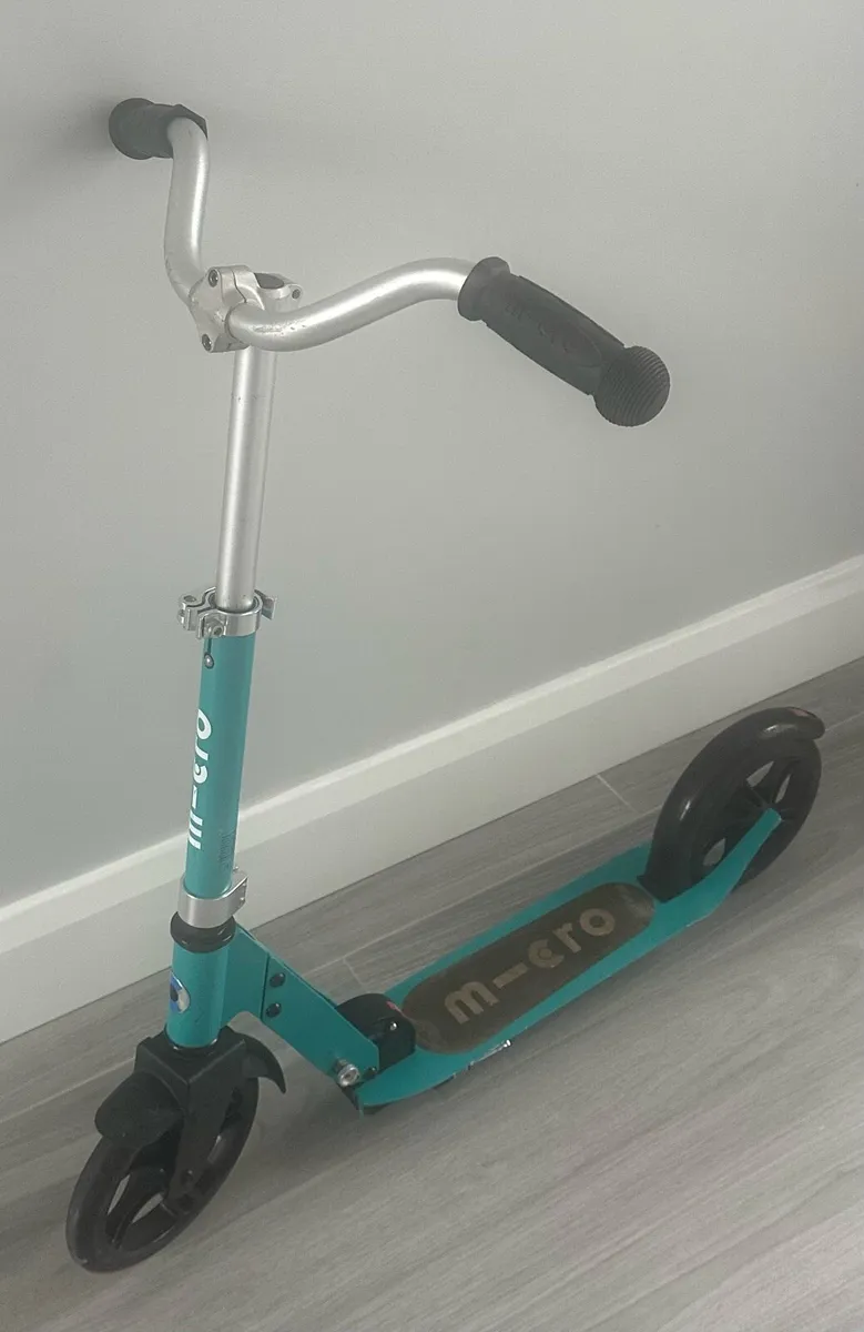 Micro cruise scooter - Image 1