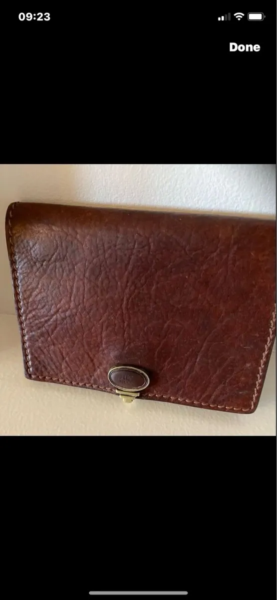 Vintage ‘The Bridge’ Leather Wallet/ Purse - Image 1