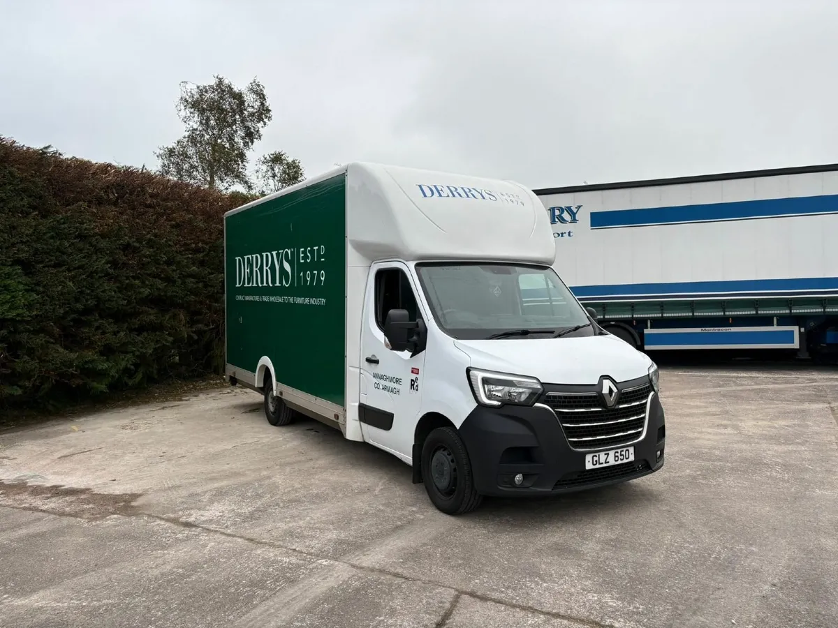 Renault Master 2021 Luton Loloader - Image 1