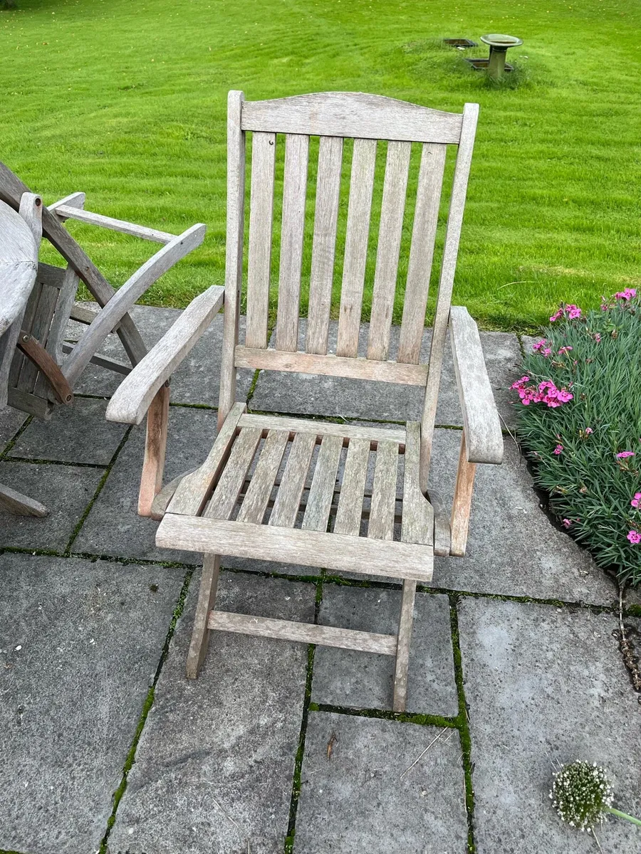 Garden table & chairs - Image 2