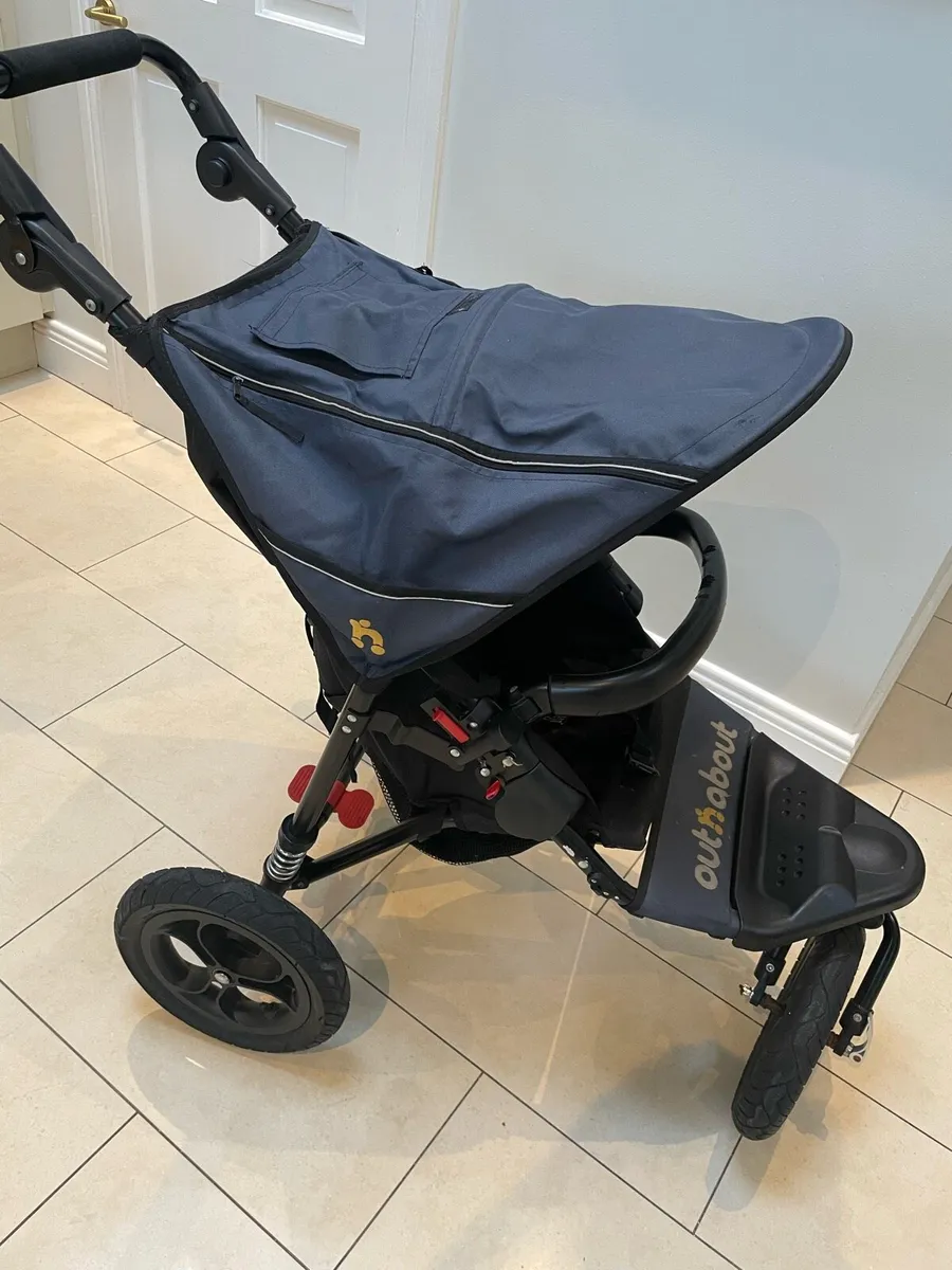 Out N About single buggy - Image 2